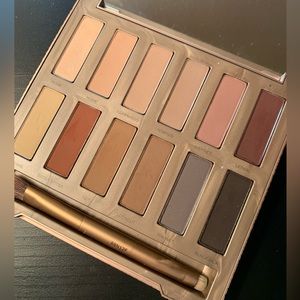 Urban Decay Naked Ultimate Basics Palette